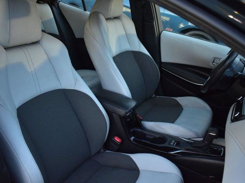 Used 2020 Toyota Corolla XSE FWD image 17