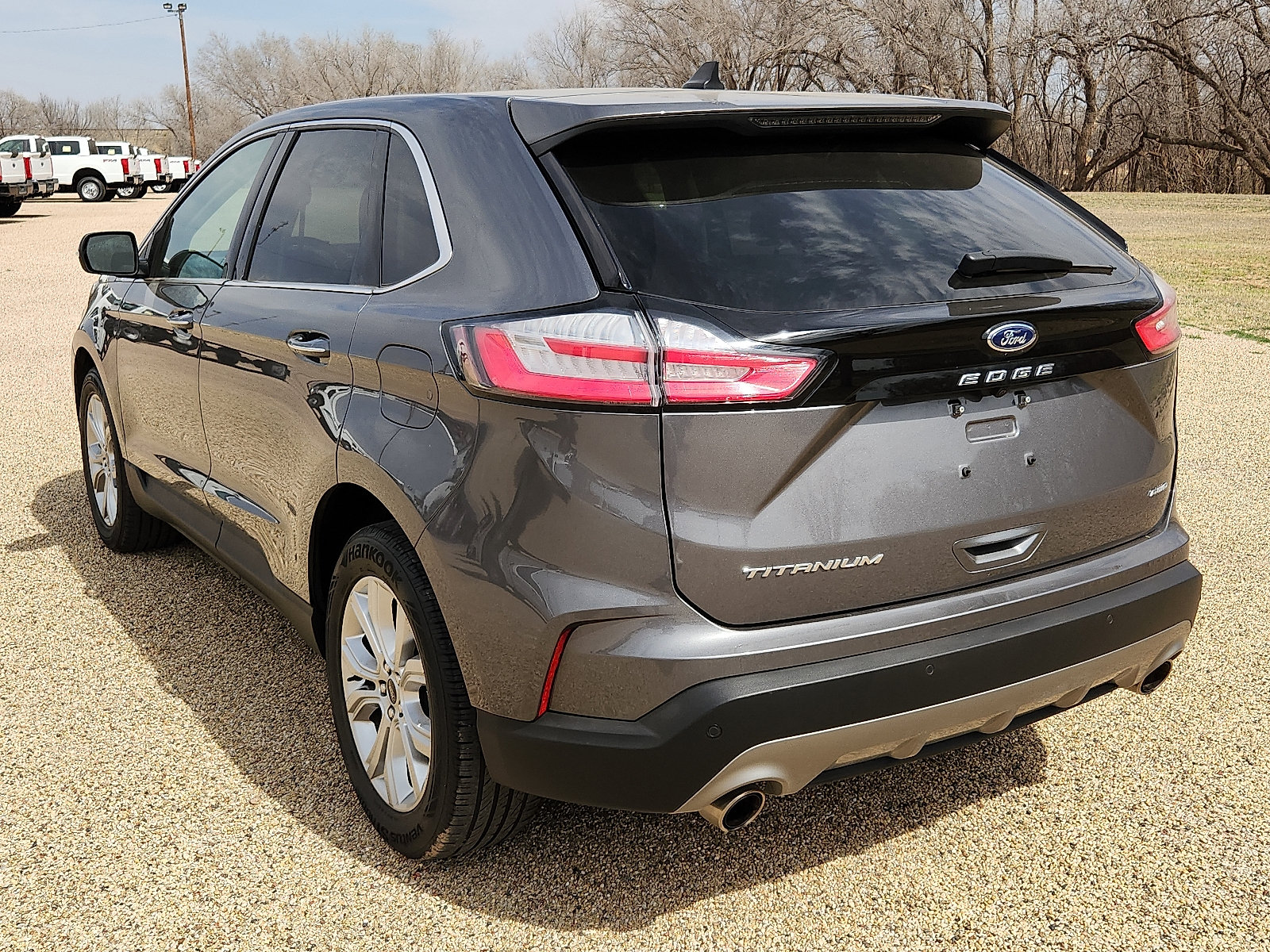 Used 2024 Ford Edge Titanium AWD/4WD image 3