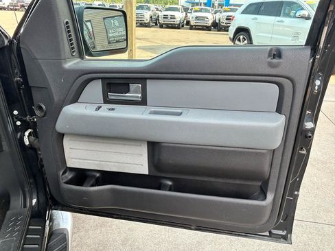 Used 2013 Ford F150 XLT w/ XLT Chrome Pkg AWD/4WD image 16