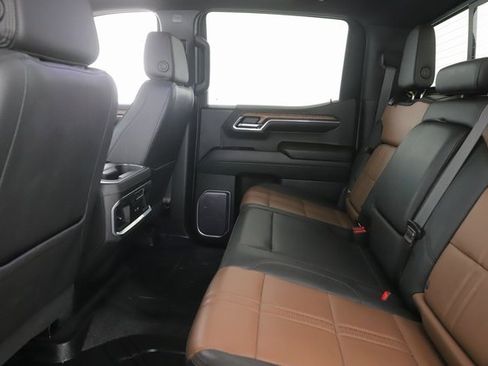 Used 2023 Chevrolet Silverado 1500 High Country w/ High Country Premium Package image 30