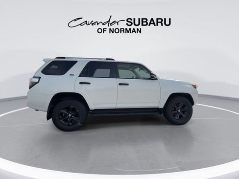 Used 2022 Toyota 4Runner SR5 Premium AWD/4WD image 9