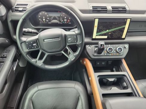 Used 2023 Land Rover Defender 130 X AWD/4WD image 26