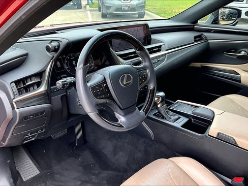 Used 2019 Lexus ES 350 Luxury image 17