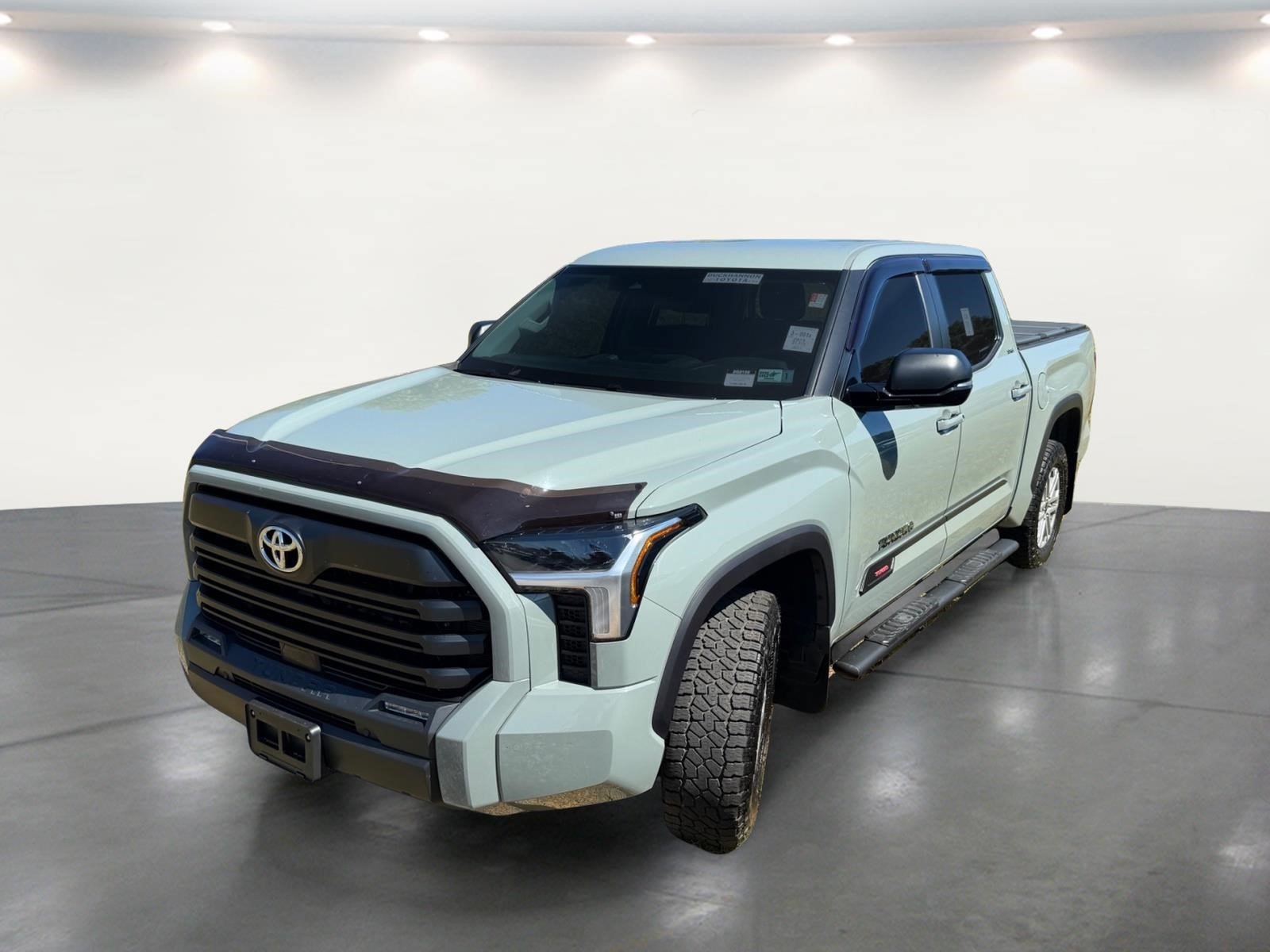 Used 2024 Toyota Tundra SR5 w/ SR5 Premium Package AWD/4WD image 2