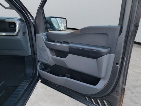 Used 2022 Ford F150 XLT image 33