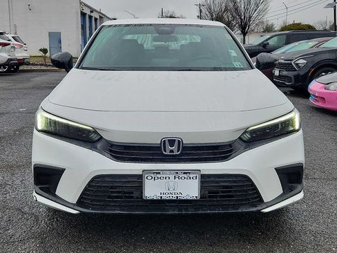 Used 2024 Honda Civic Sport image 2