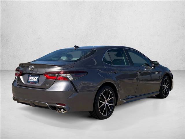 Used 2023 Toyota Camry SE FWD image 5