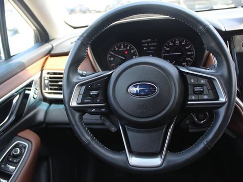 Used 2020 Subaru Outback Touring AWD/4WD image 37
