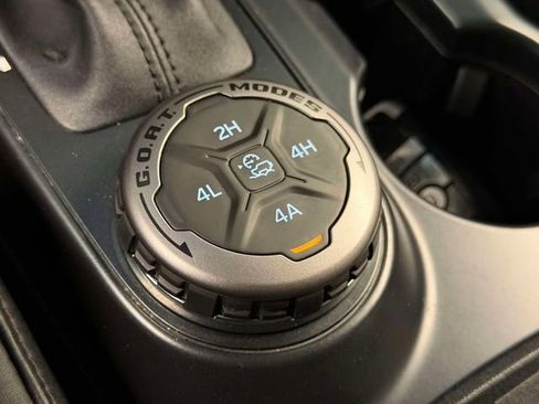 Used 2024 Ford Bronco Everglades AWD/4WD image 29