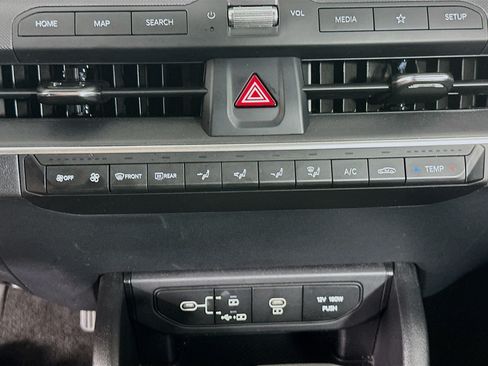 Used 2025 Kia K4 FWD image 23