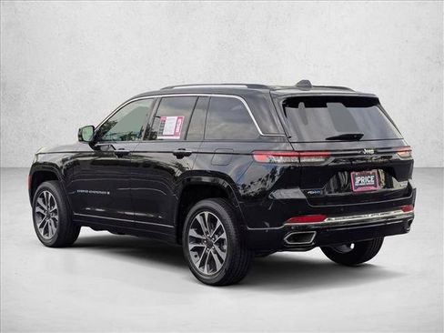 Used 2022 Jeep Grand Cherokee Overland AWD/4WD image 8