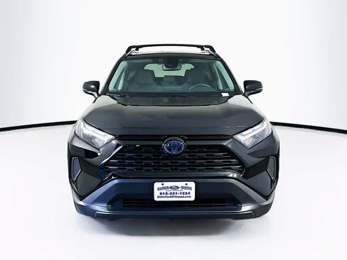 Used 2022 Toyota RAV4 XLE w/ Convenience Package AWD/4WD image 6