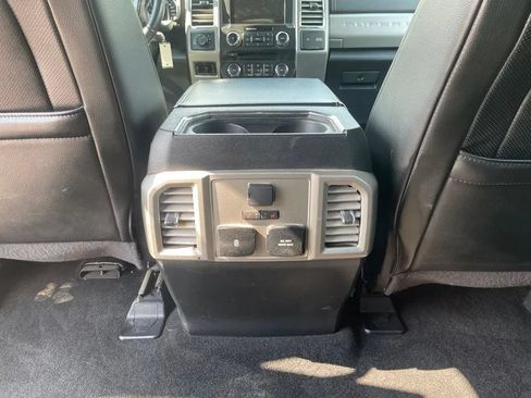Used 2017 Ford F250 Lariat w/ Chrome Package AWD/4WD image 19