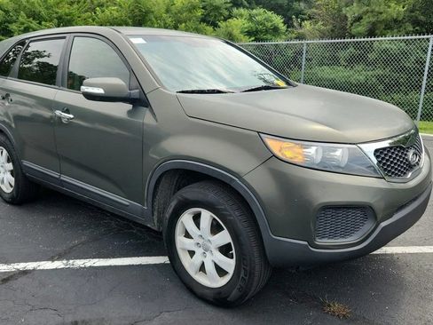 Used 2013 Kia Sorento LX FWD image 8