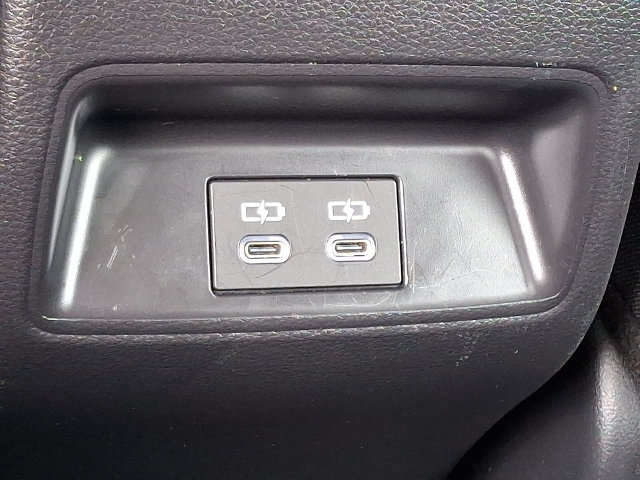 Used 2025 Toyota Corolla LE FWD image 11