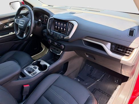 Used 2023 GMC Terrain Denali AWD/4WD image 30