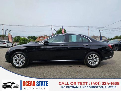 Used 2020 Mercedes-Benz E 350 4MATIC Sedan image 2