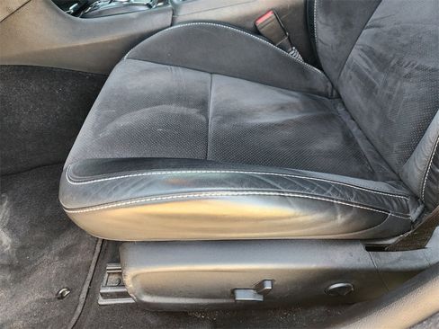 Used 2020 Chrysler 300 S w/ 300S Premium Group image 23