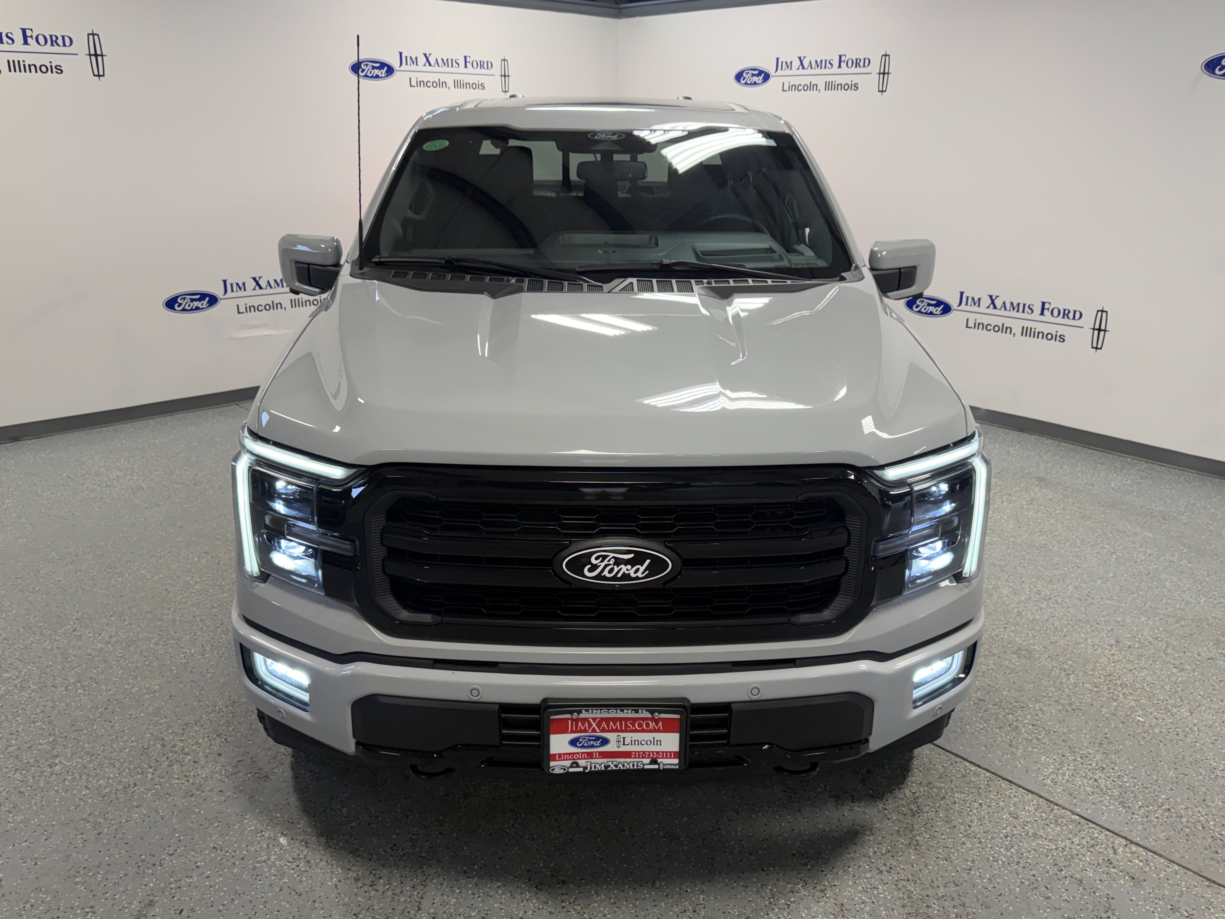 Used 2024 Ford F150 Lariat w/ Equipment Group 502A High AWD/4WD image 2