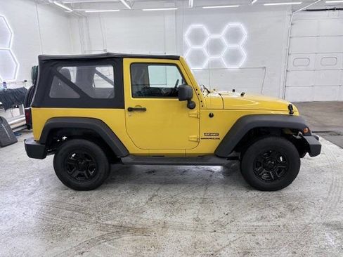 Used 2011 Jeep Wrangler Sport image 3