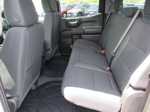 New 2026 Chevrolet Silverado 1500 Custom w/ Turbomax Blackout Package AWD/4WD image 15