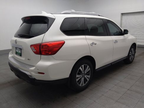 Used 2020 Nissan Pathfinder SV FWD image 9