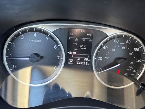 Used 2021 Nissan Kicks S image 11