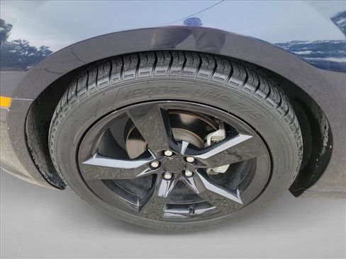 Used 2015 Chevrolet Camaro LT w/ RS Package image 9