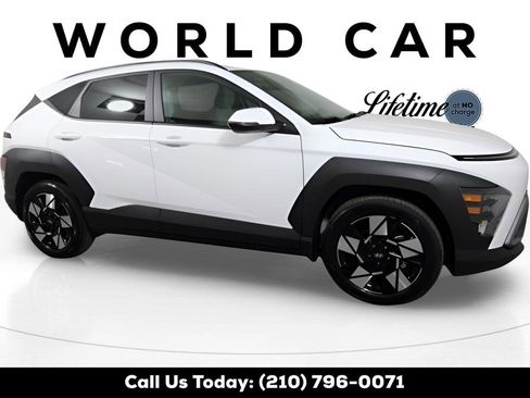 New 2025 Hyundai Kona SEL FWD image 3