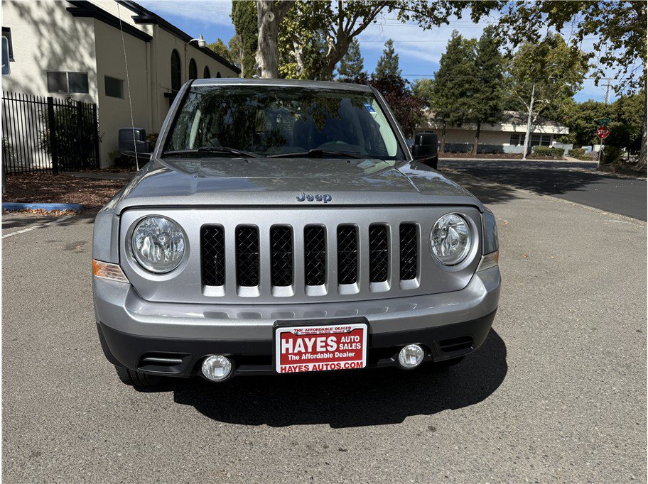 Used 2016 Jeep Patriot Sport w/ Power Value Group AWD/4WD image 8