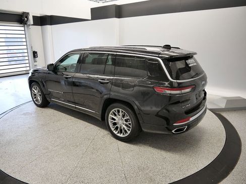 Certified 2022 Jeep Grand Cherokee L Summit w/ Advanced Protech Group IV image 23