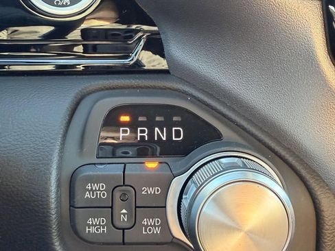 New 2026 RAM 1500 Laramie AWD/4WD image 24
