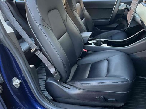 Used 2018 Tesla Model 3 Long Range image 37