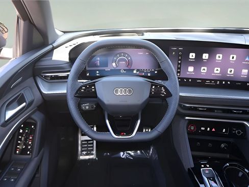 New 2026 Audi SQ5 Premium Plus AWD/4WD image 14