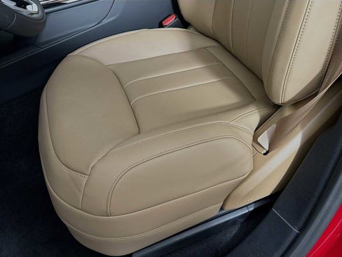 Used 2024 Land Rover Range Rover Sport SE image 19