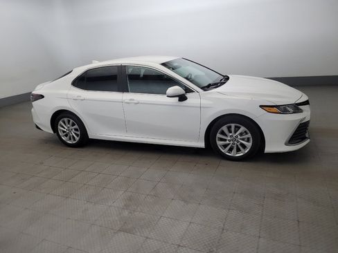 Used 2023 Toyota Camry LE image 11