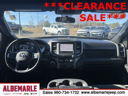 Used 2024 RAM 2500 Tradesman w/ Chrome Appearance Group image 39