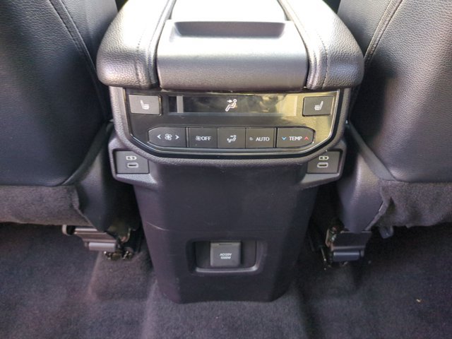 Used 2026 Toyota Grand Highlander AWD Hybrid image 17