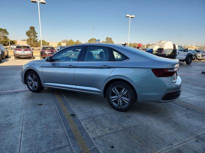 Certified 2024 Volkswagen Jetta SE