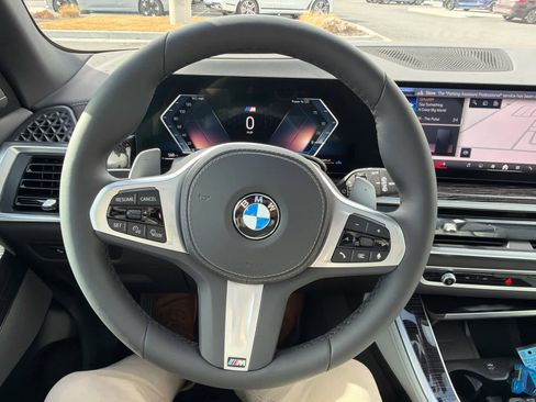 New 2026 BMW X5 xDrive40i w/ M Sport Package image 37