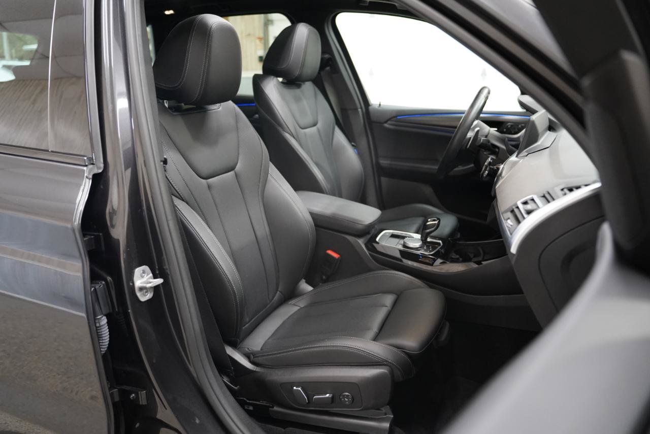 Used 2024 BMW X3 sDrive30i w/ M Sport Package RWD image 33