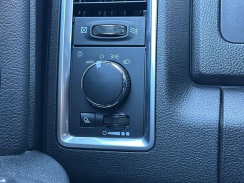 Used 2024 RAM 1500 Classic Warlock image 30