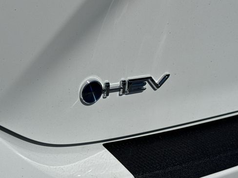 New 2026 Toyota Camry SE FWD image 10