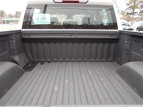 Used 2024 Chevrolet Silverado 1500 W/T w/ Z71 Off-Road Package image 32