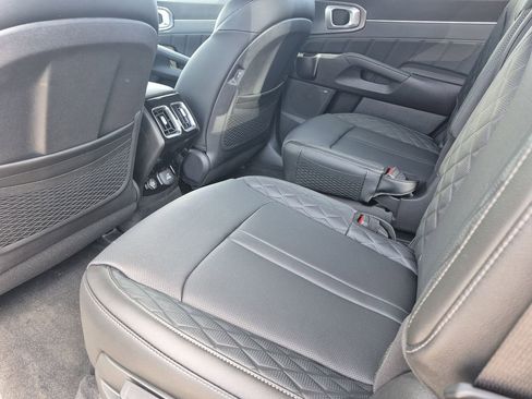 New 2026 Kia Sorento SX Prestige AWD/4WD image 12