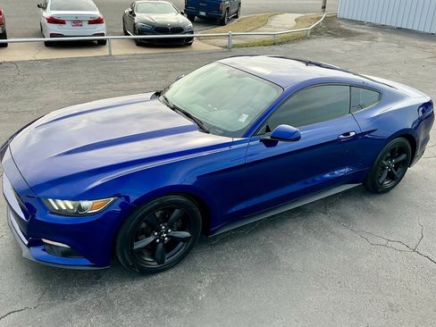 Used 2015 Ford Mustang Coupe w/ Equipment Group 051A image 5