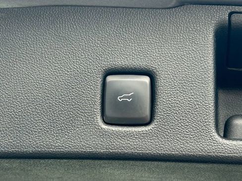 Used 2024 Ford Escape ST-Line AWD/4WD image 32