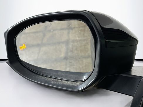 Used 2025 Toyota Prius LE image 16