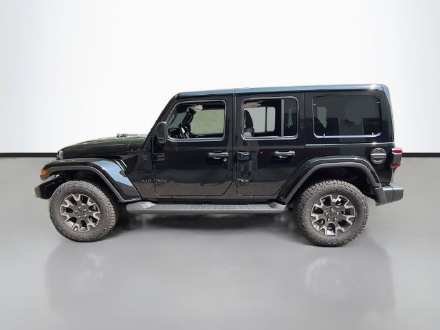 New 2026 Jeep Wrangler Unlimited Sahara AWD/4WD image 8