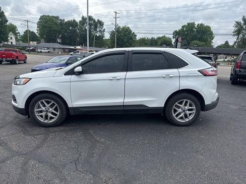 Used 2022 Ford Edge SEL w/ Convenience Package AWD/4WD image 4